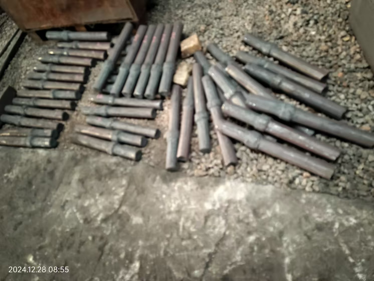 Kırıcı çekiçlerin döküm ve dövme işlemleri arasındaki farklar nelerdir?