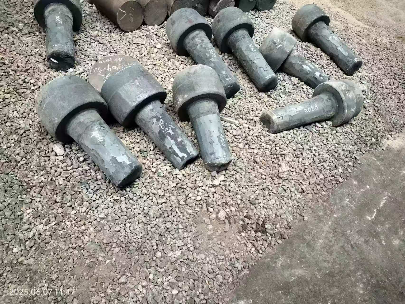 Sıcaklık ve basıncı kontrol ederek havacılık dövme parçalarının performansı nasıl artırılır?